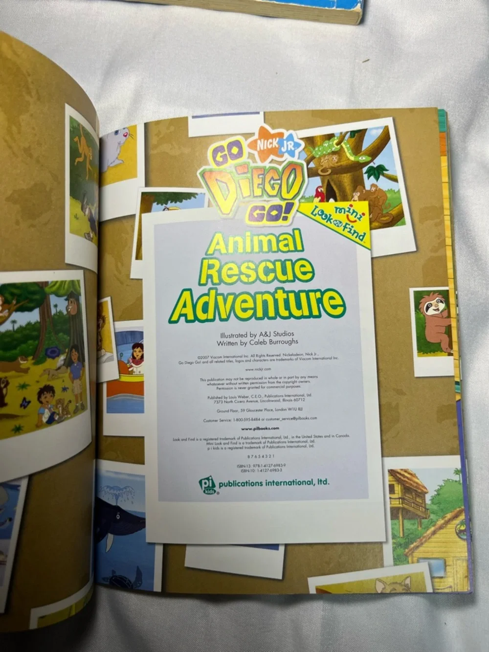 Go Diego Go Book Lot 2 Telling Time‎ Animal Rescue 2007 Nickelodeon Kids